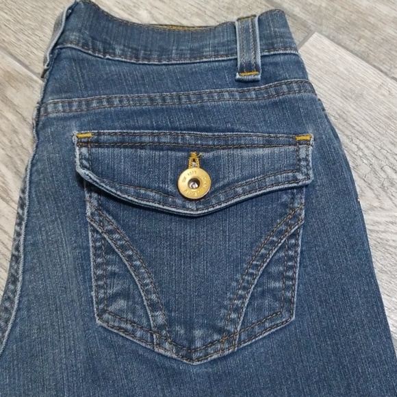 ☆ Dkny Jean's boot cut denim jeans size 4 - Picture 1 of 7